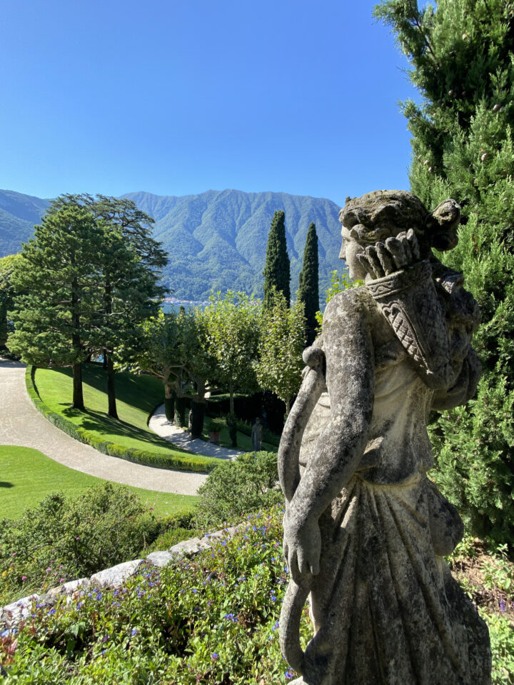 Una statua della Villa del Balbianello